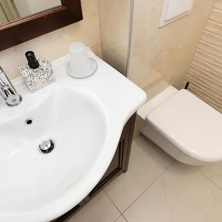 Apartment Ana *