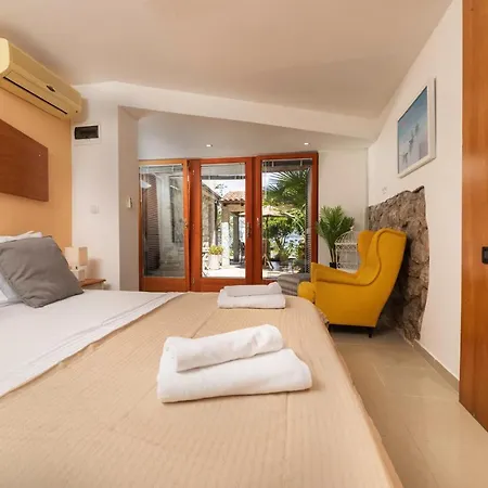 Apartment Ana